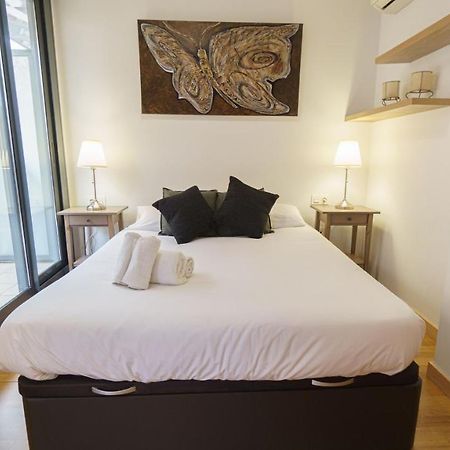 Rentalsevilla Coqueto Apartamento Con Terraza Privada Exterior photo